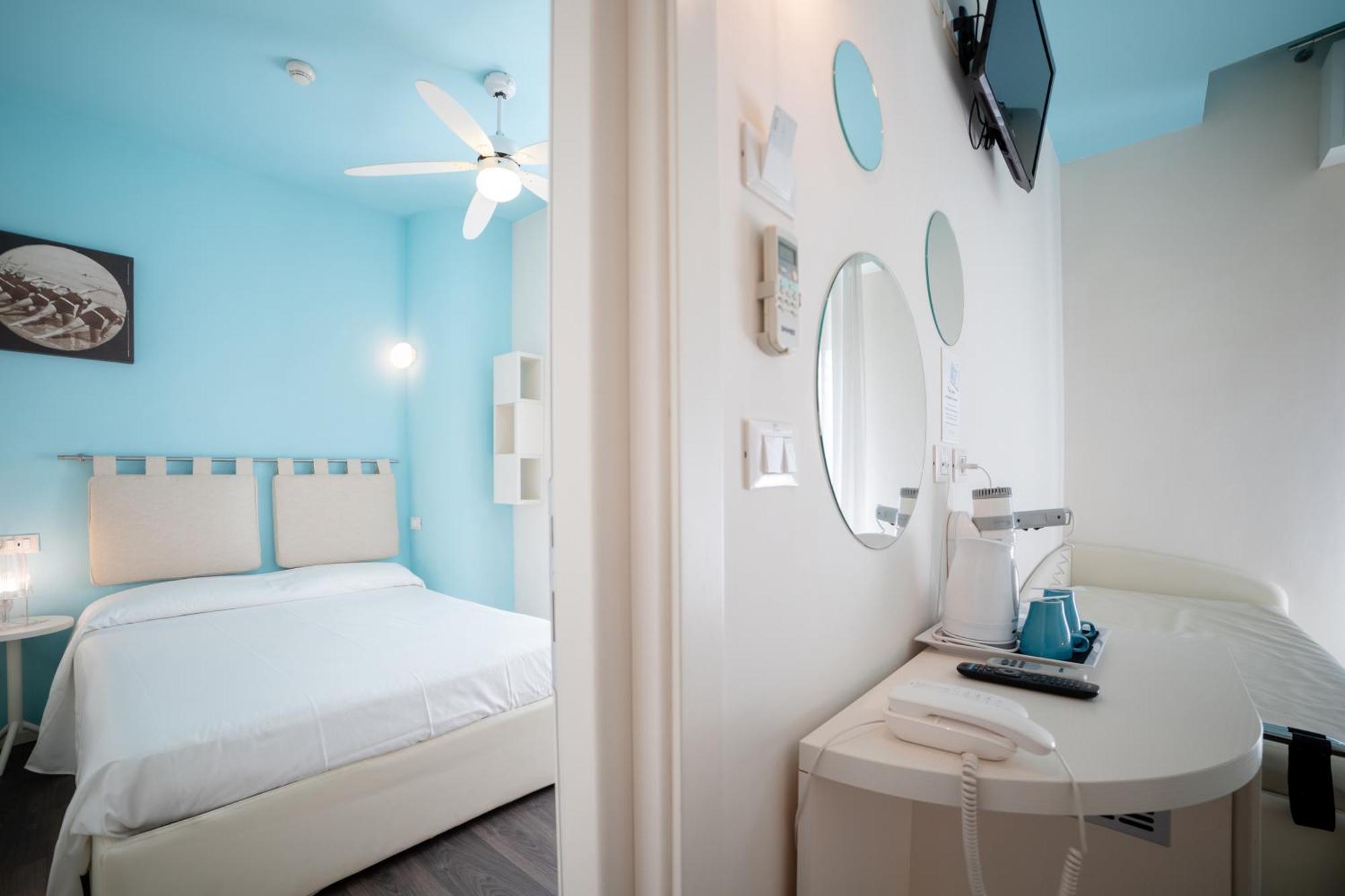 Hotel Casablanca Ρίμινι Εξωτερικό φωτογραφία