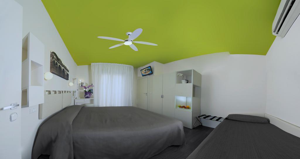 Hotel Casablanca Ρίμινι Εξωτερικό φωτογραφία