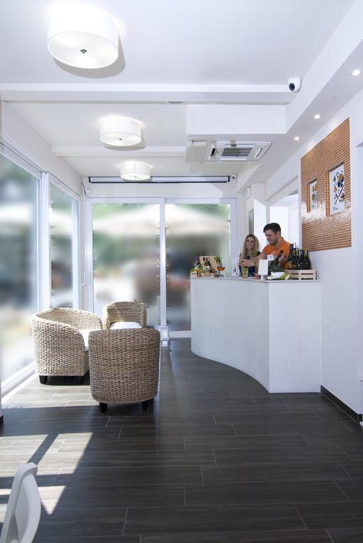 Hotel Casablanca Ρίμινι Εξωτερικό φωτογραφία
