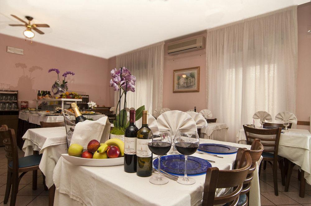 Hotel Casablanca Ρίμινι Εξωτερικό φωτογραφία